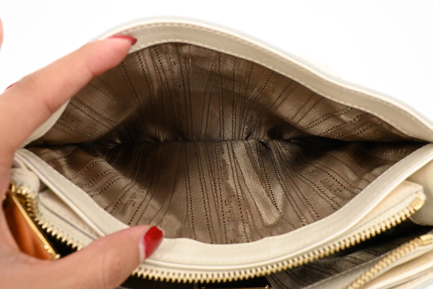 Ferragamo Vara Handbag in Cream Leather