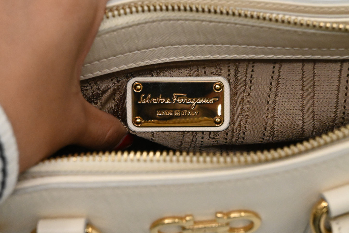 Ferragamo Vara Handbag in Cream Leather