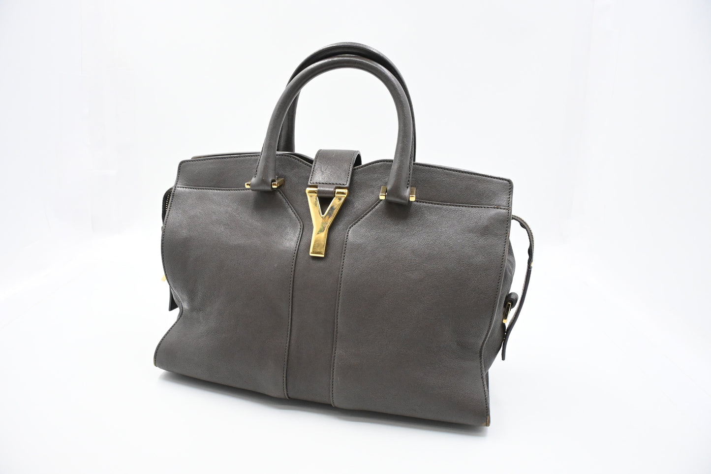 YSL Saint Laurent Cabas Handbag in Gray Leather