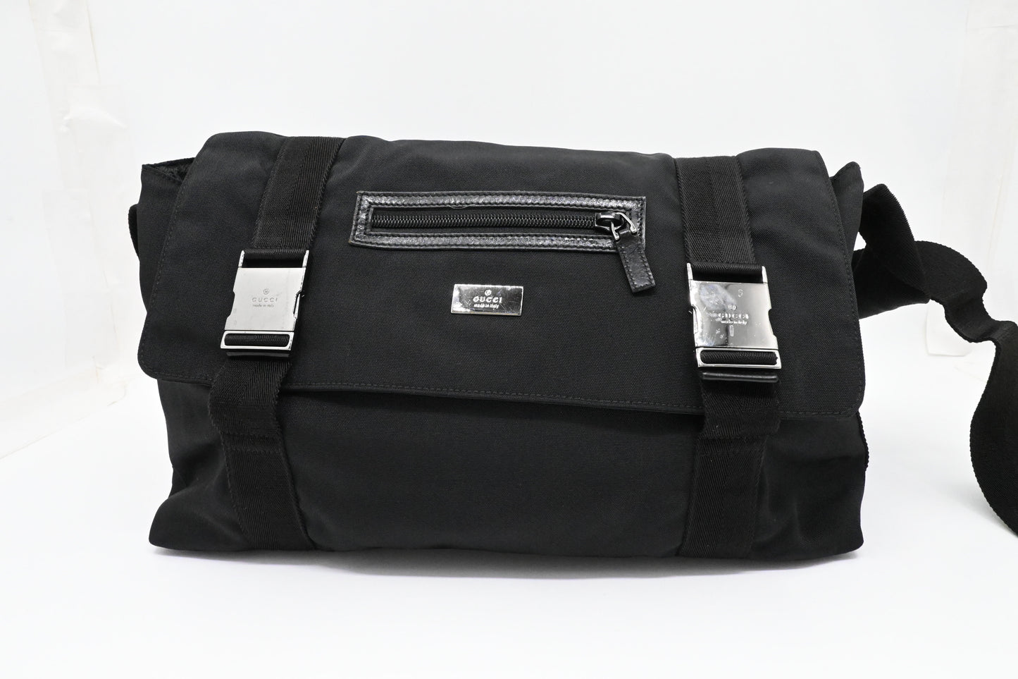 Gucci Messenger Bag in Black Canvas