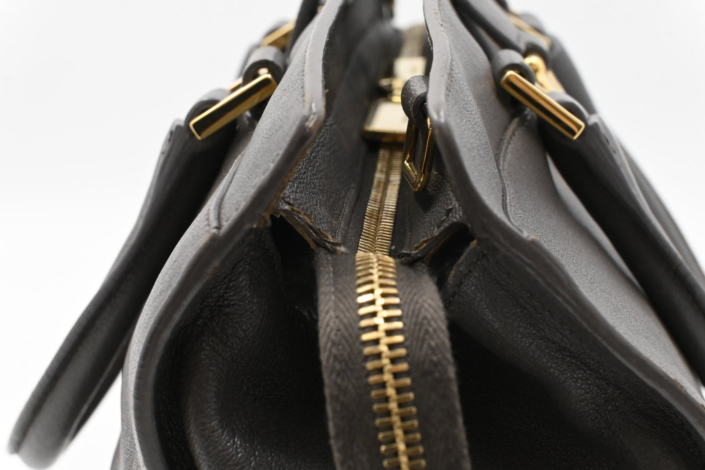 YSL Saint Laurent Cabas Handbag in Gray Leather