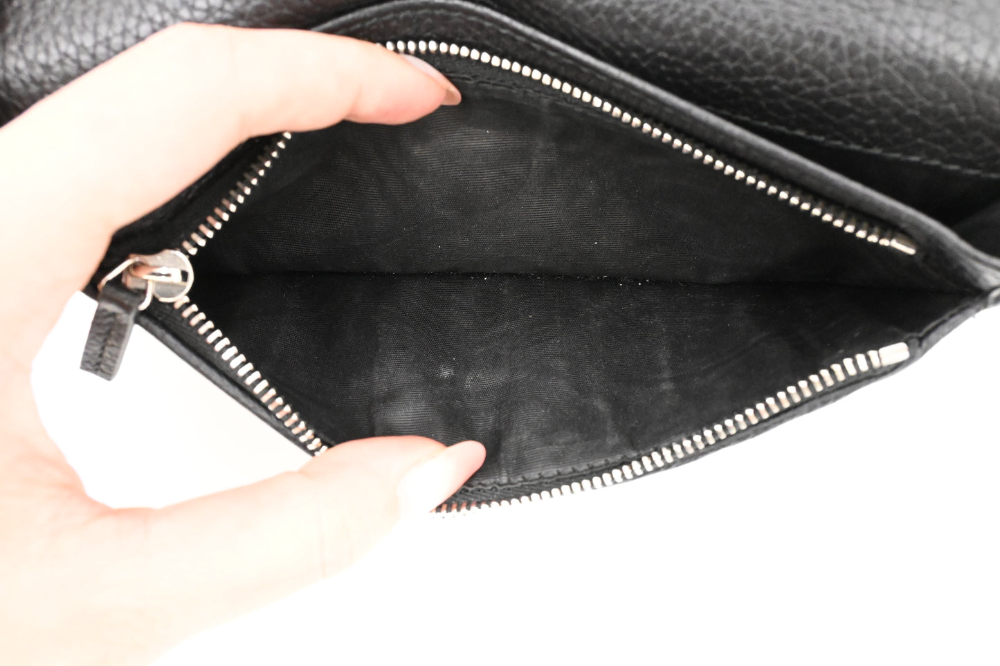 Gucci Bifold Wallet in Black Leather