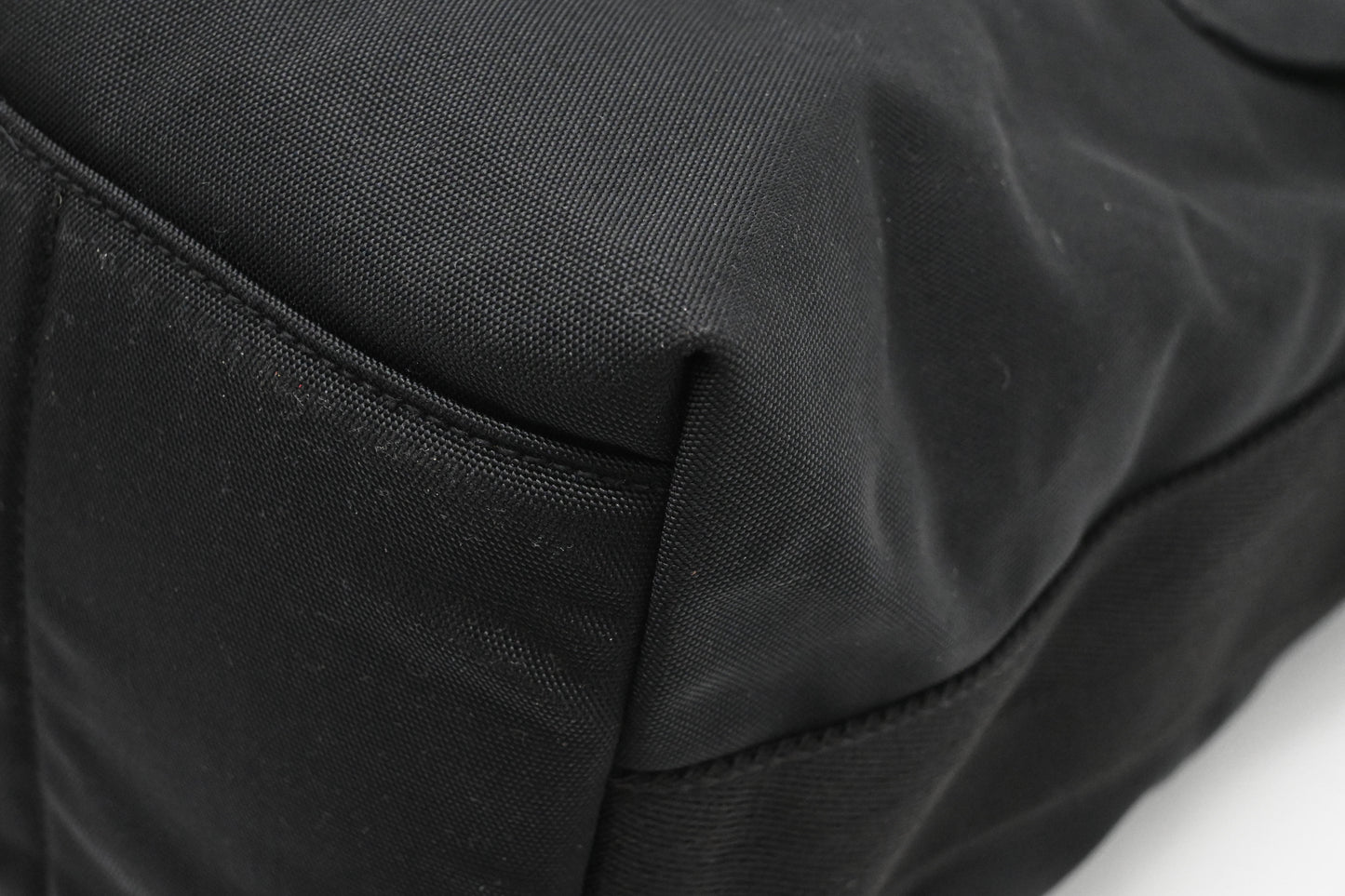 Gucci Messenger Bag in Black Canvas