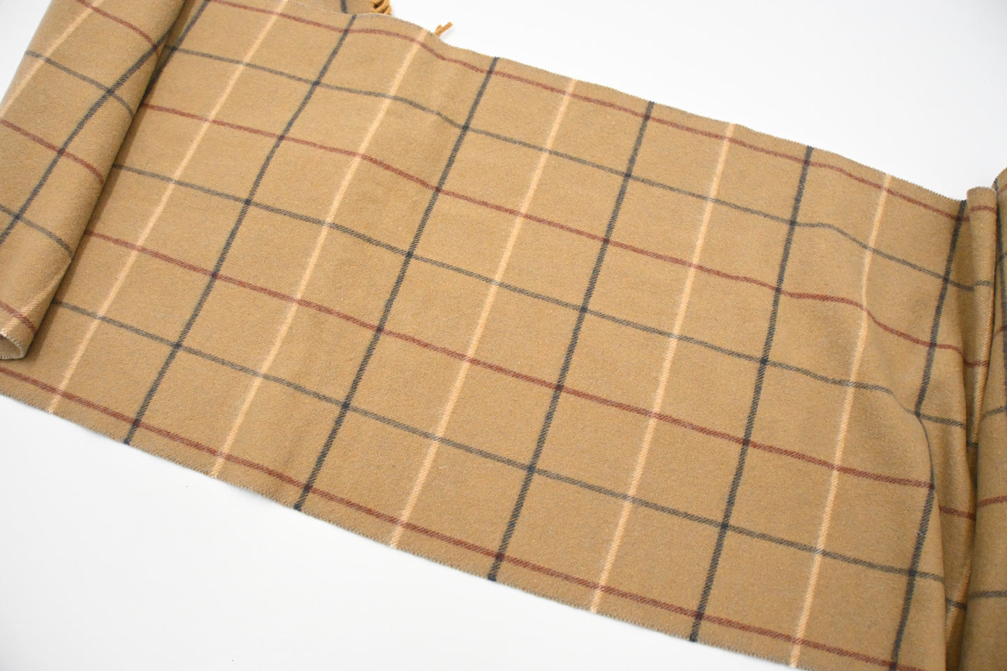 Burberry Scarf in Brown Checked Cashmere