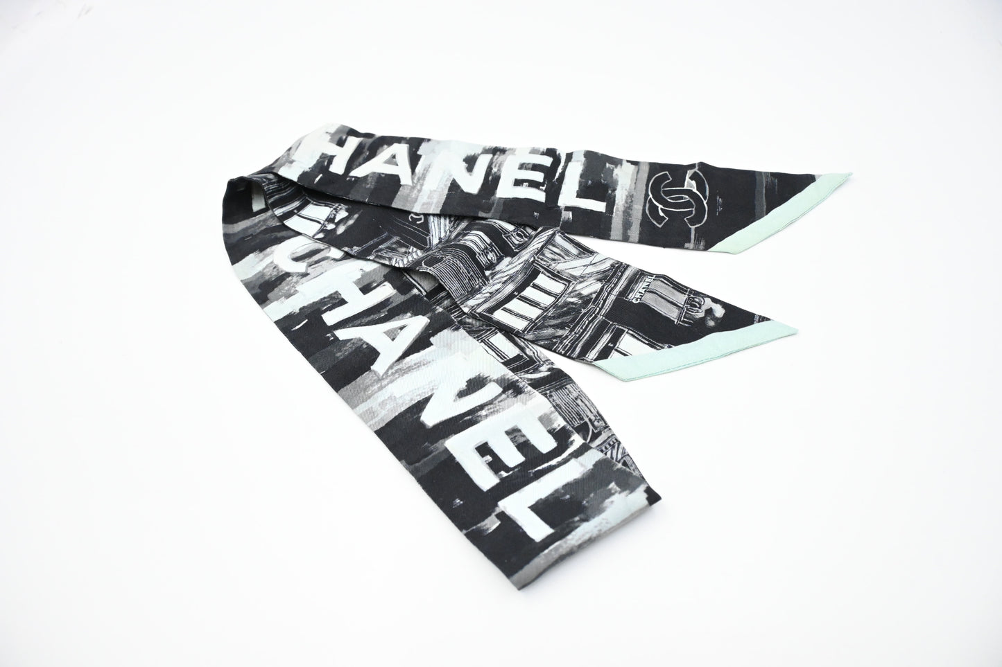 Chanel Bandeau in Mint and Black Silk