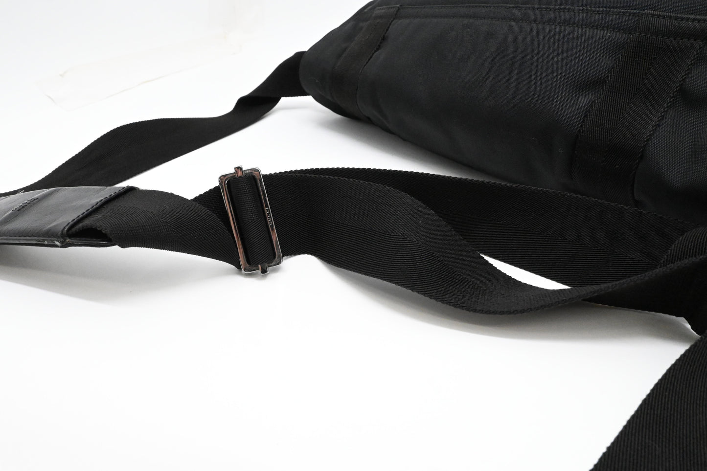 Gucci Messenger Bag in Black Canvas