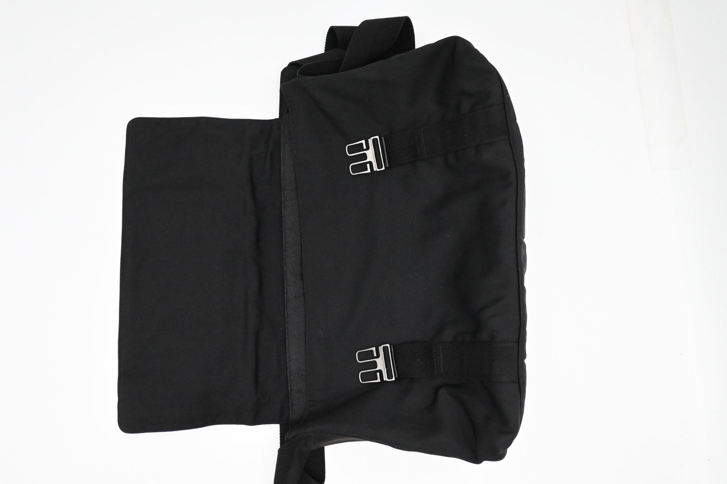 Gucci Messenger Bag in Black Canvas