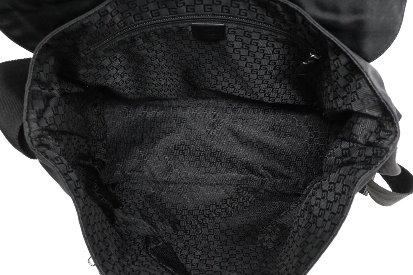 Gucci Messenger Bag in Black Canvas