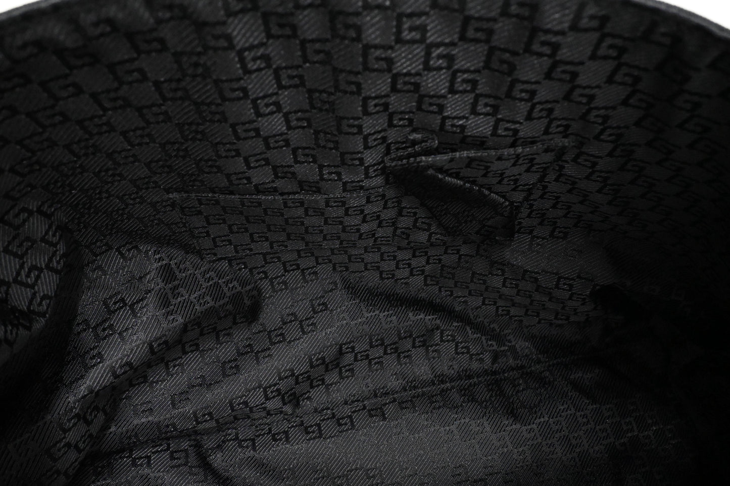 Gucci Messenger Bag in Black Canvas