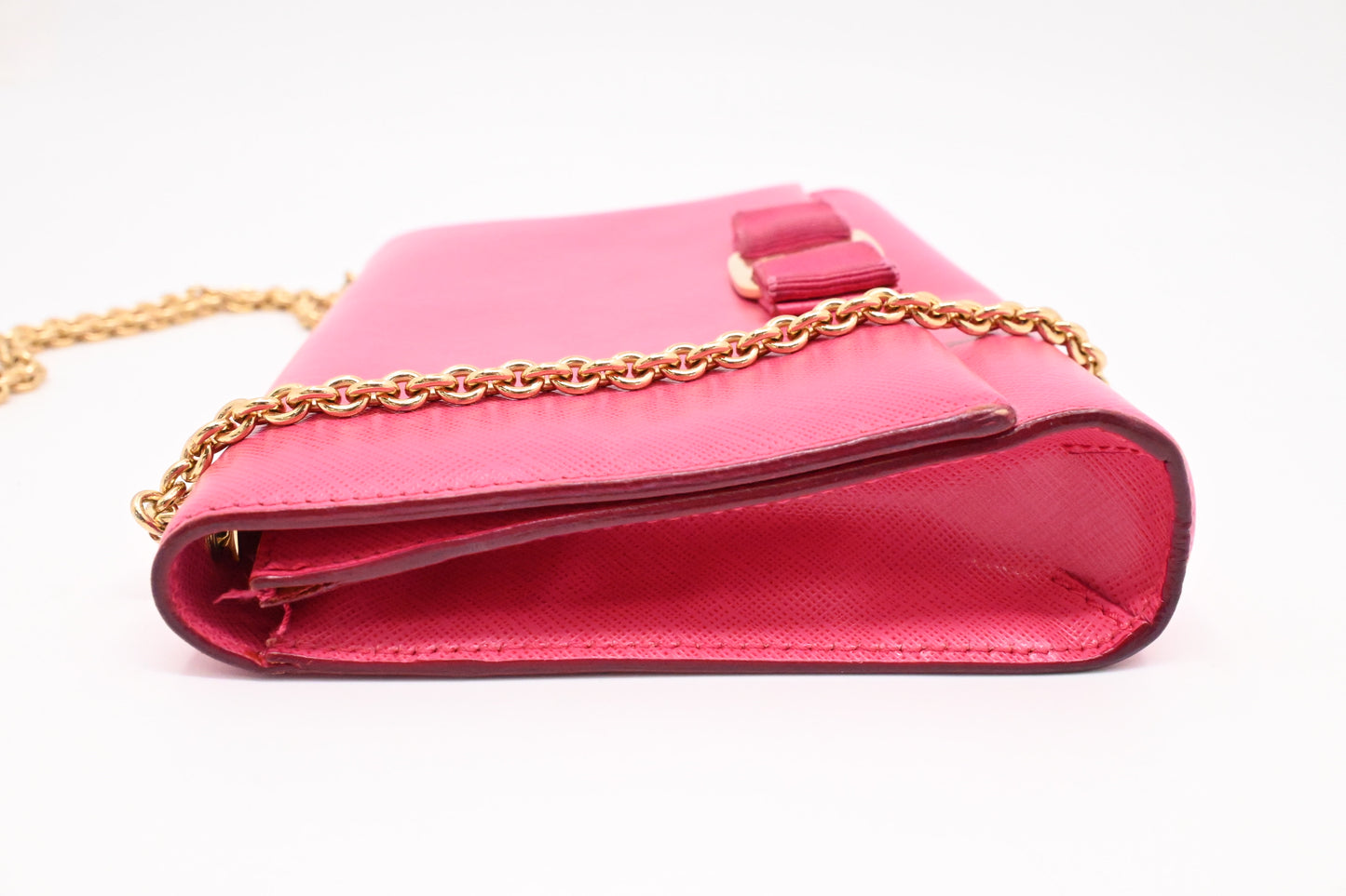 Ferragamo Chain Crossbody in Pink Leather