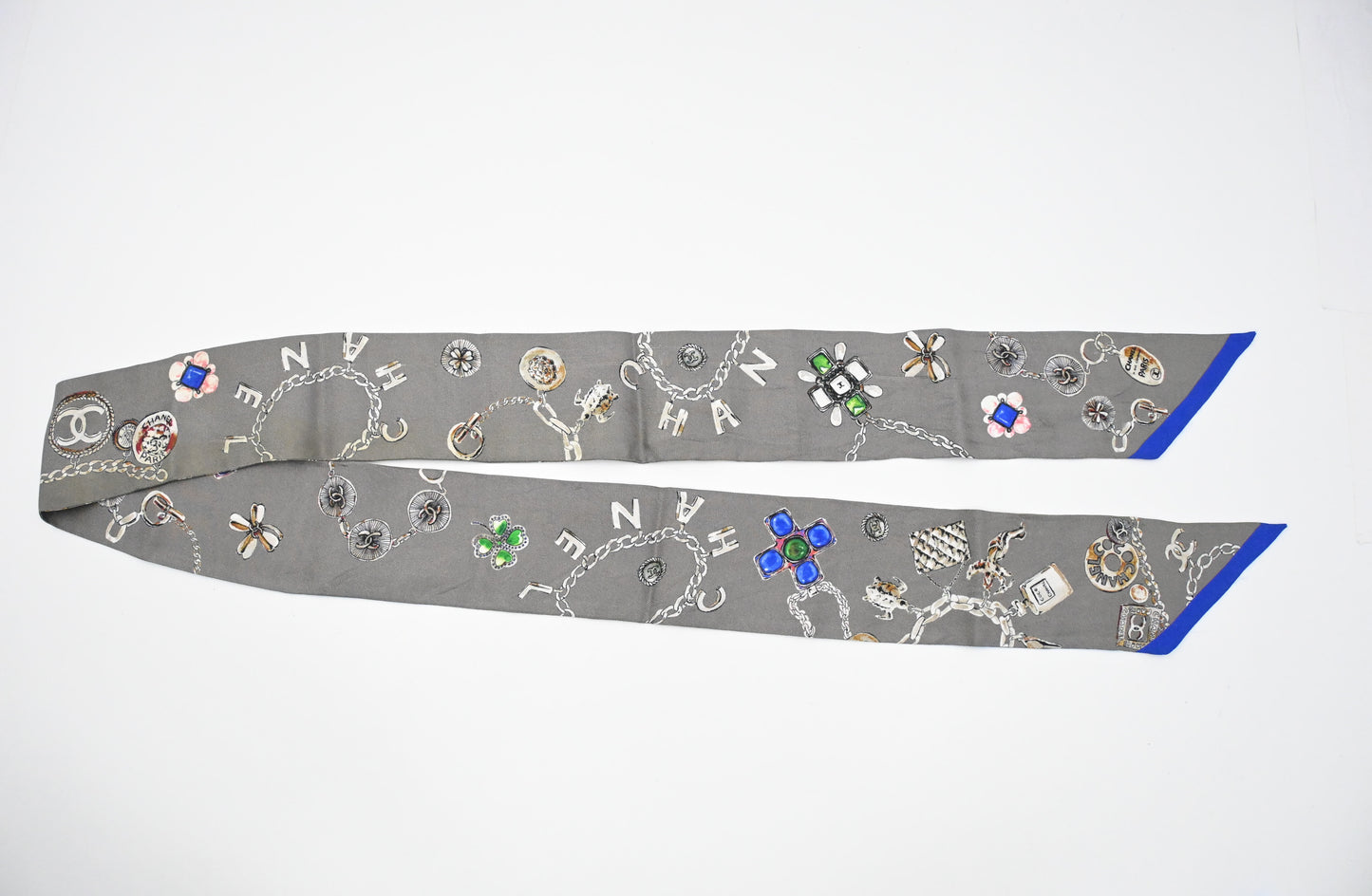 Chanel Bandeau in Gray Silk