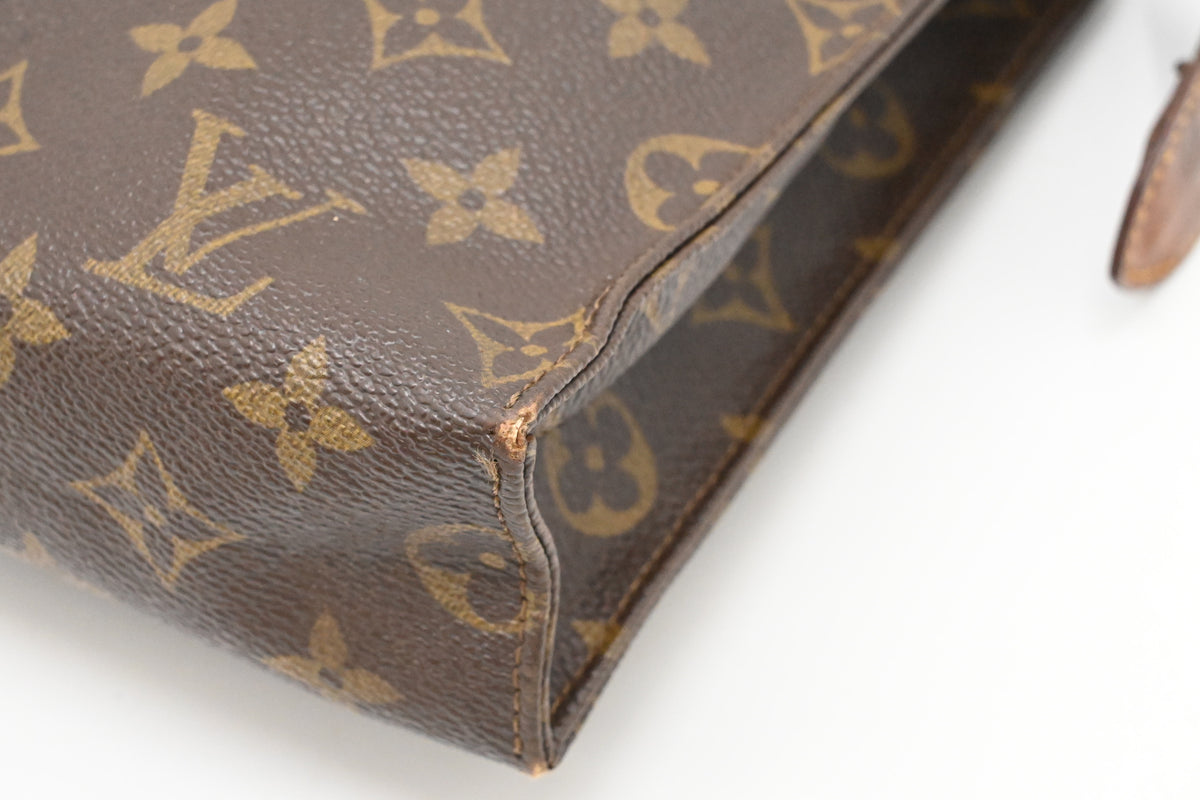 Louis Vuitton Toiletry 26 in Monogram Canvas