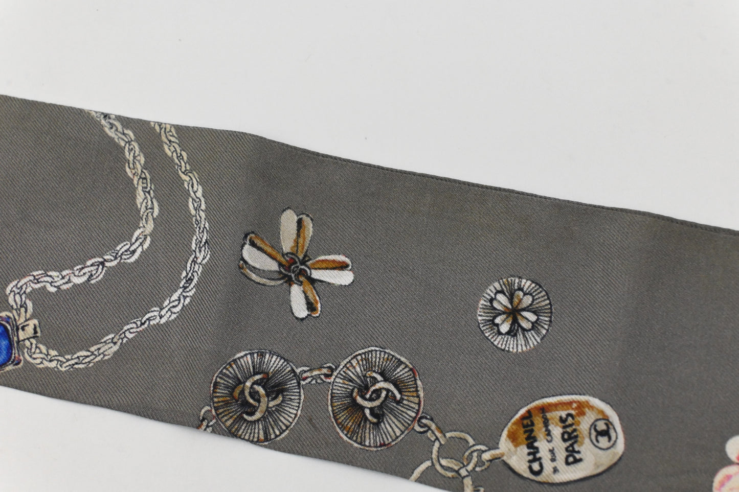 Chanel Bandeau in Gray Silk