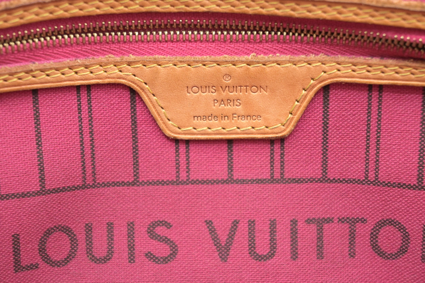 Louis Vuitton Neverfull PM in Monogram Canvas