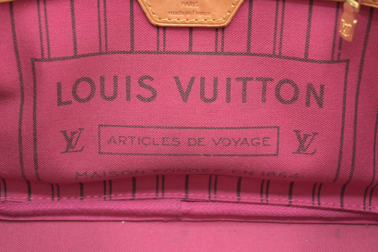 Louis Vuitton Neverfull PM in Monogram Canvas