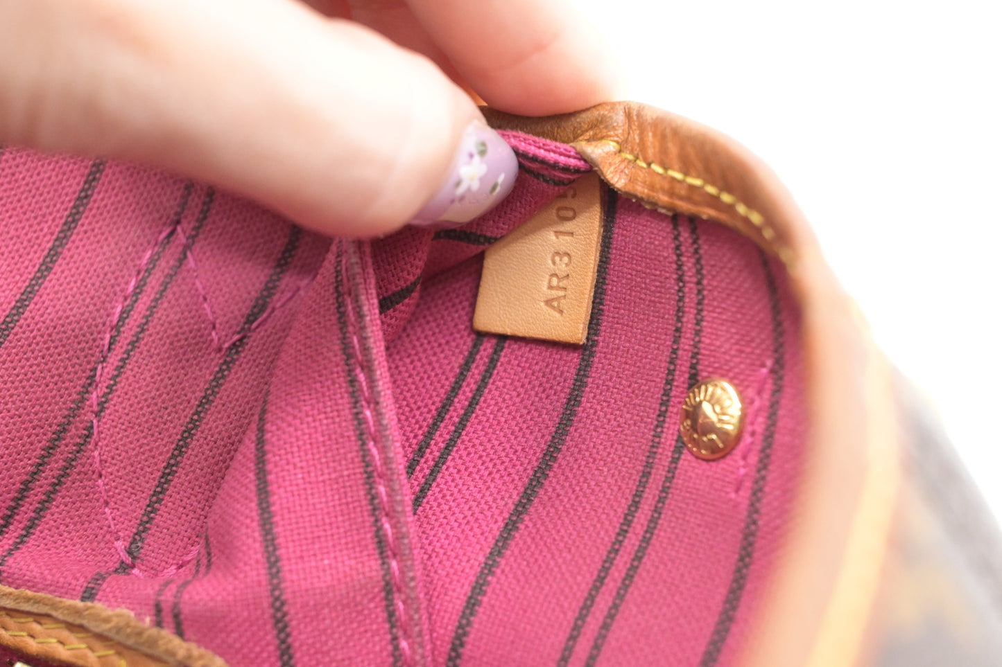 Louis Vuitton Neverfull PM in Monogram Canvas