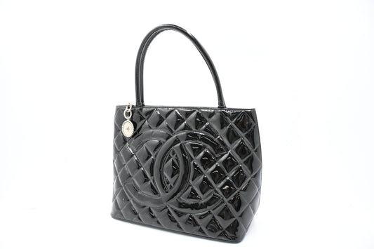 Chanel Medaillon Tote in Black Matelasse Patent Leather