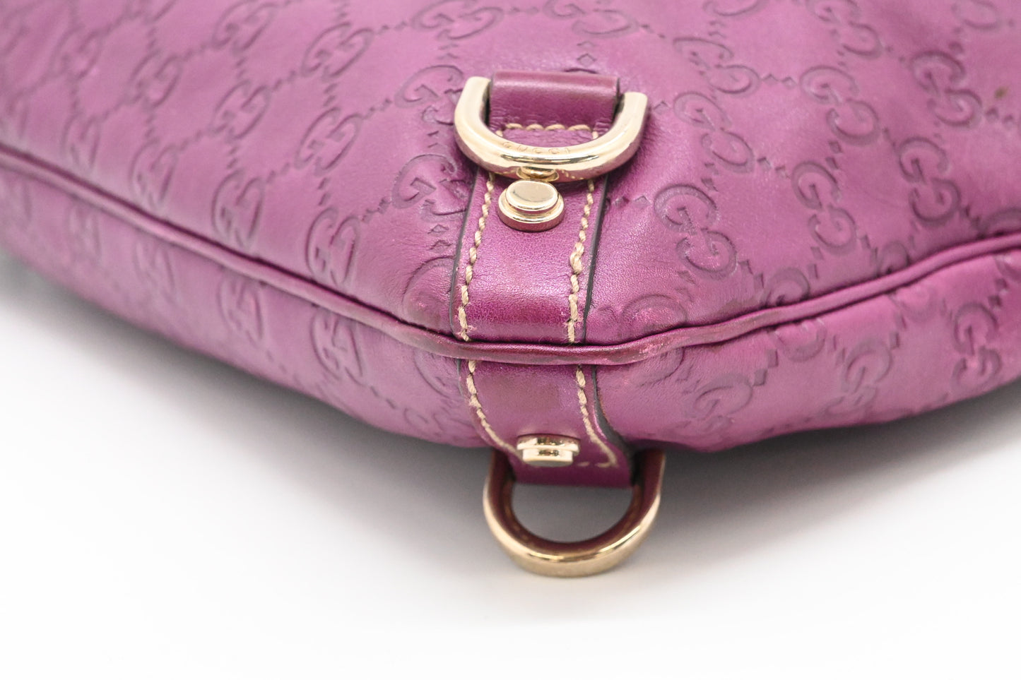 Gucci Crossbody in Purple Guccissima Leather