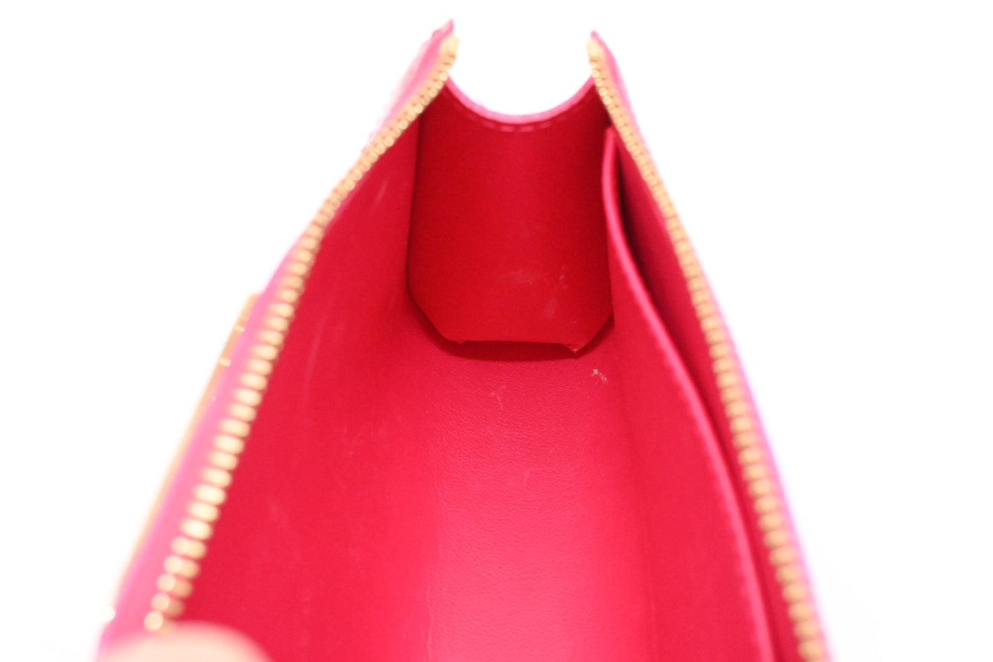 Louis Vuitton Trousse Cosmetic in Pink Vernis Leather