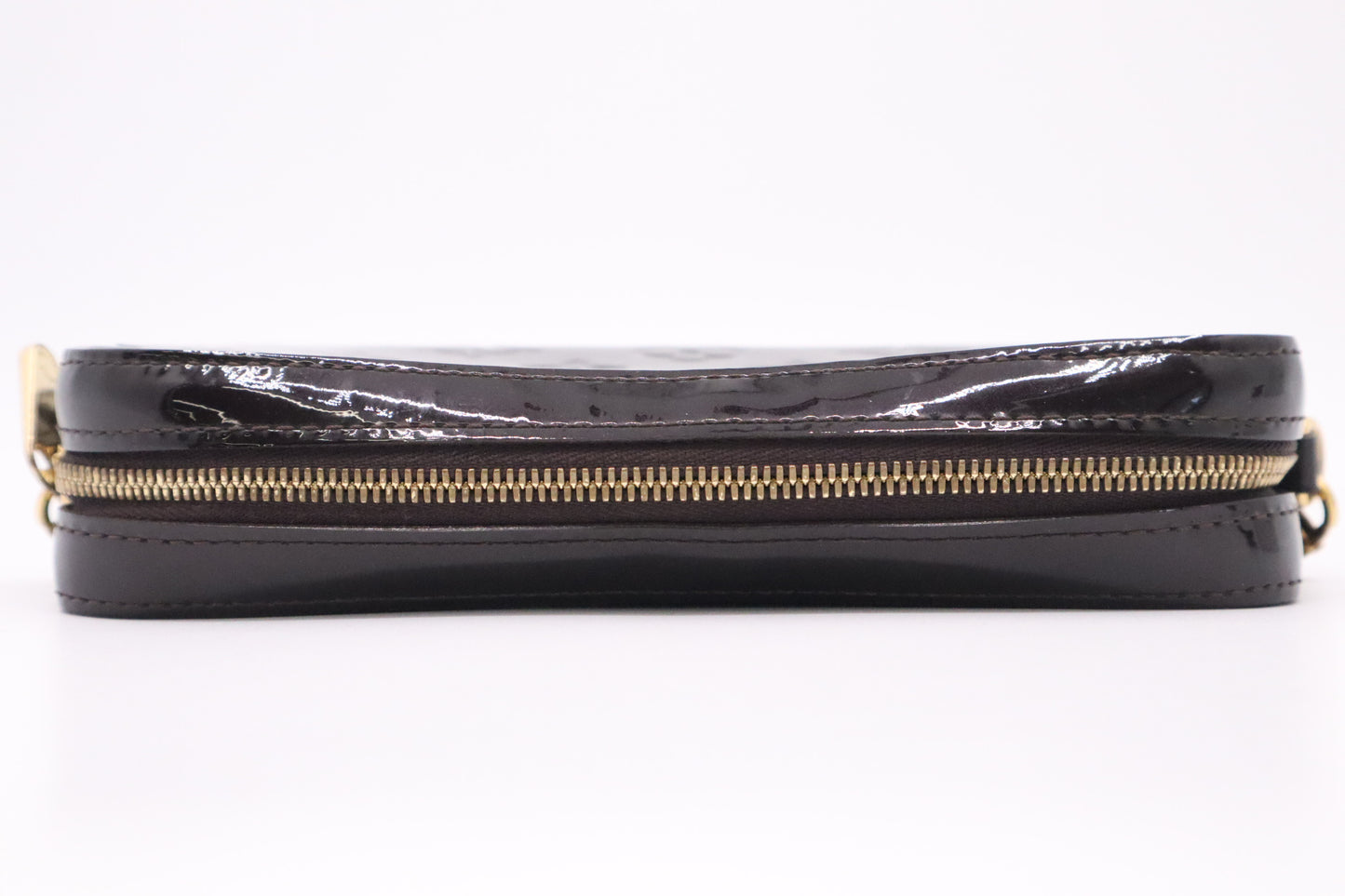 Louis Vuitton Camera Bag in Amarante Vernis Leather