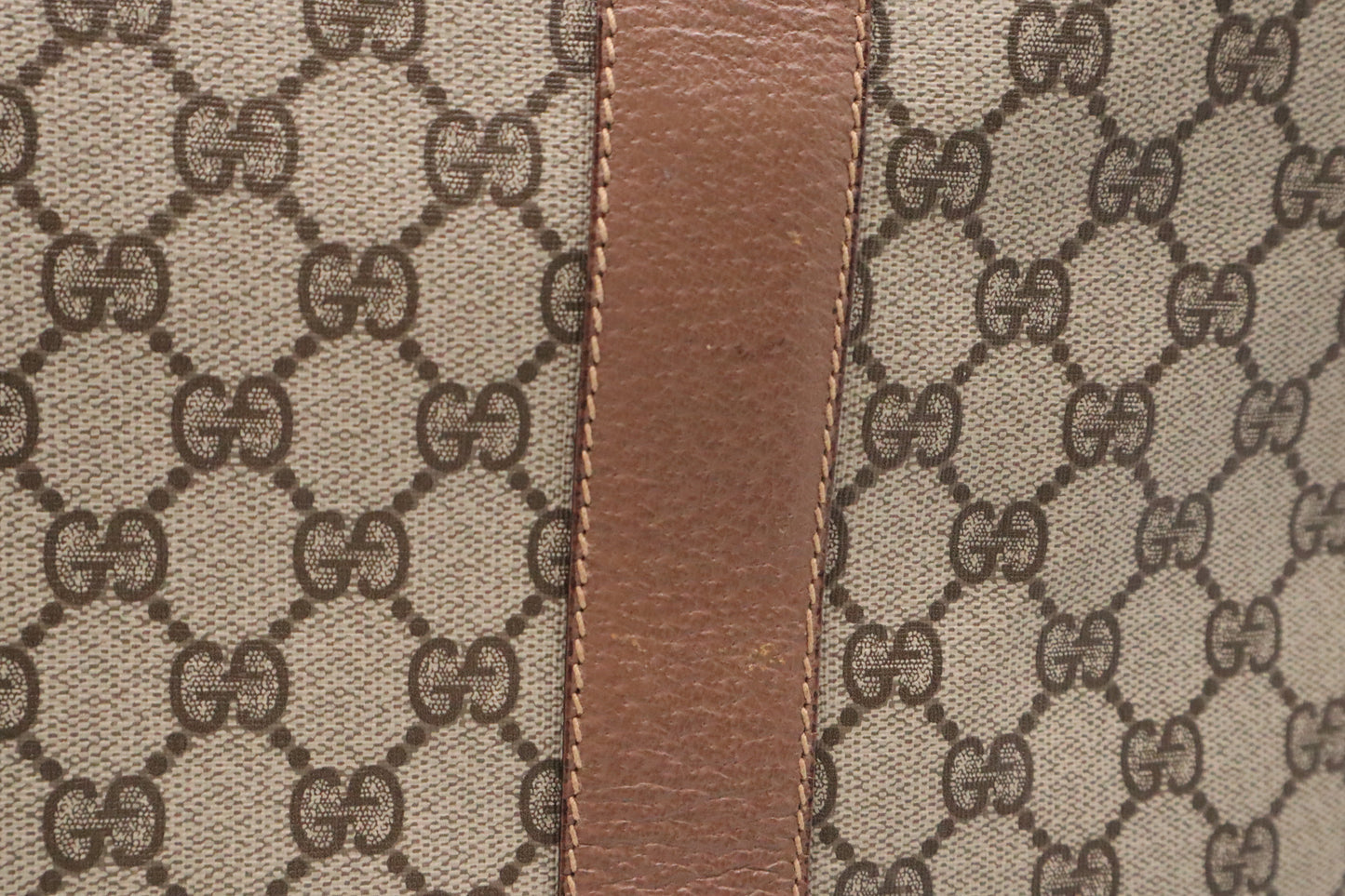 Gucci Large Tote in GG Supreme Canvas
