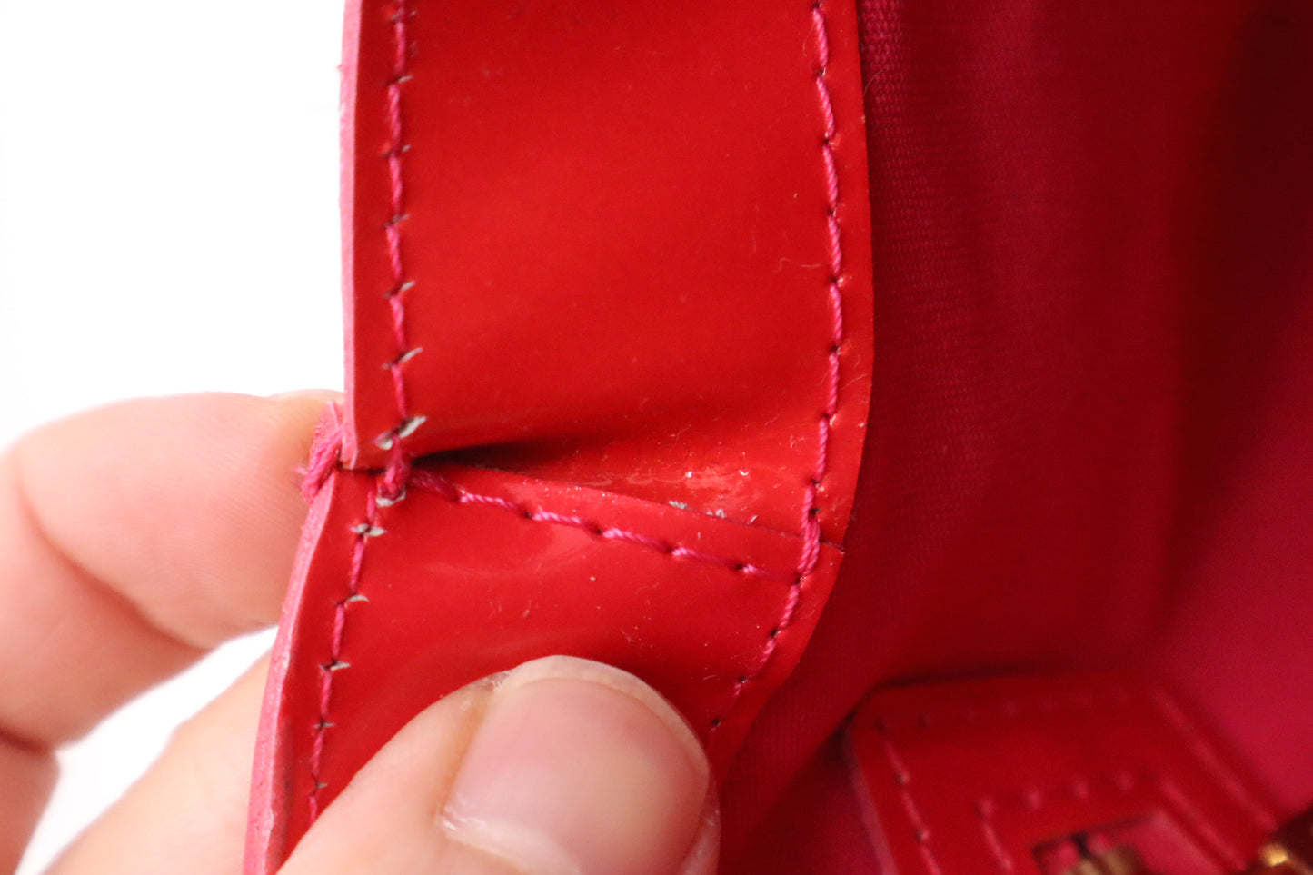 Louis Vuitton Wilshire PM in Rouge Grenadine Vernis Leather