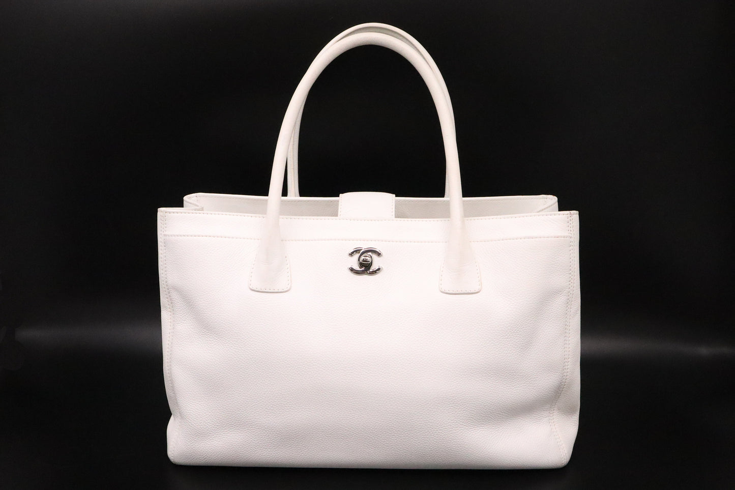 Chanel Executive Tote Bag in White Leather