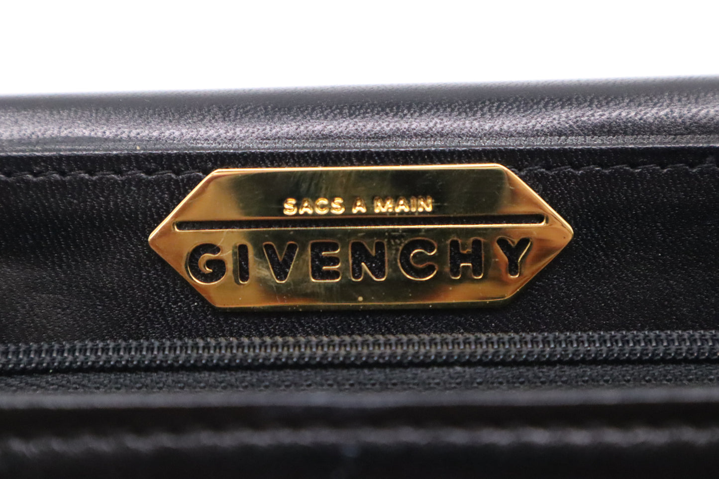 Givenchy Handbag in Black Leather