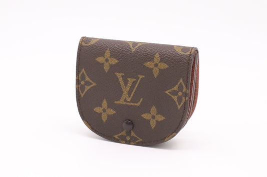Louis Vuitton Porte Monnaie Gousset in Monogram Canvas
