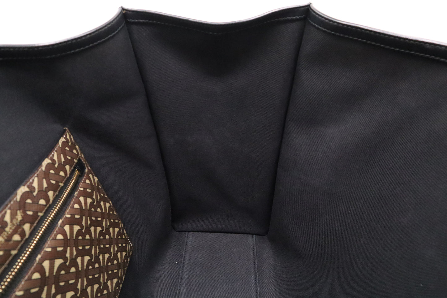 Burberry Tote in Monogram Canvas