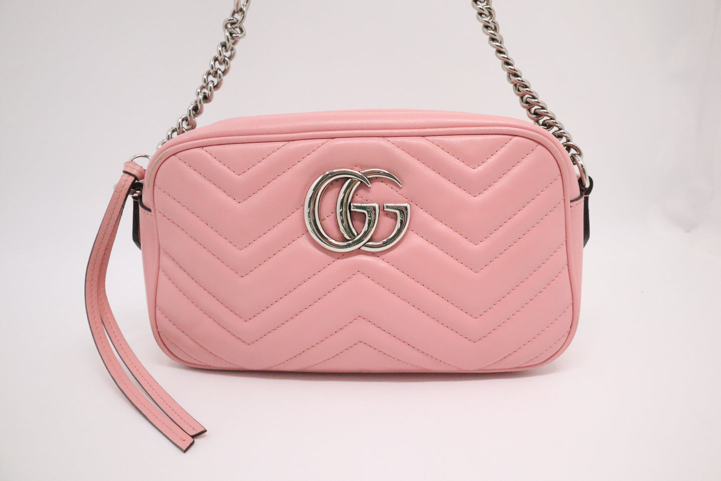 Gucci Marmont Shoulder Bag in Pink Leather