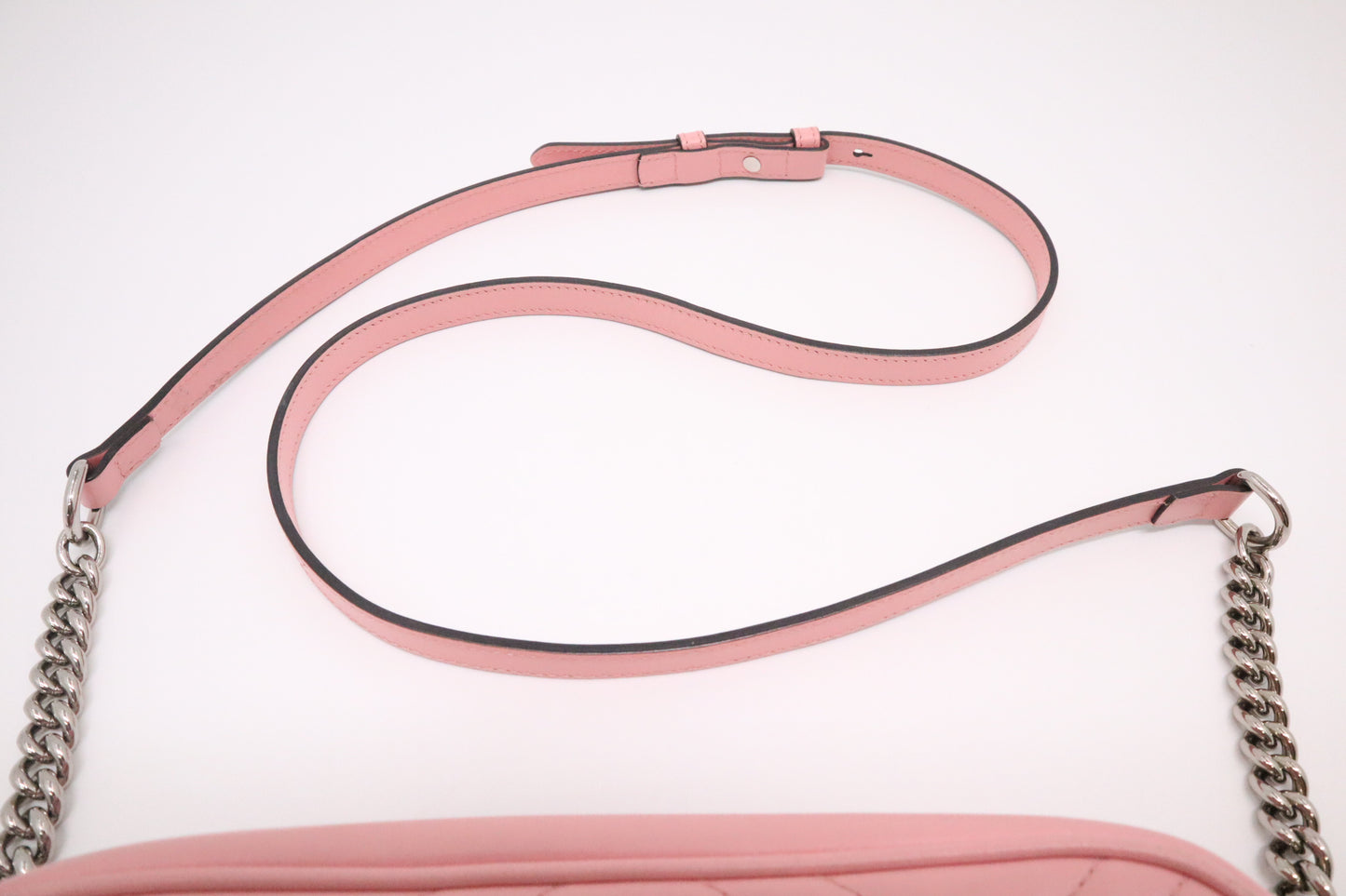Gucci Marmont Shoulder Bag in Pink Leather