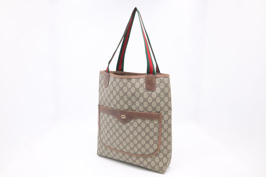 Gucci Tote Bag in GG Supreme Canvas