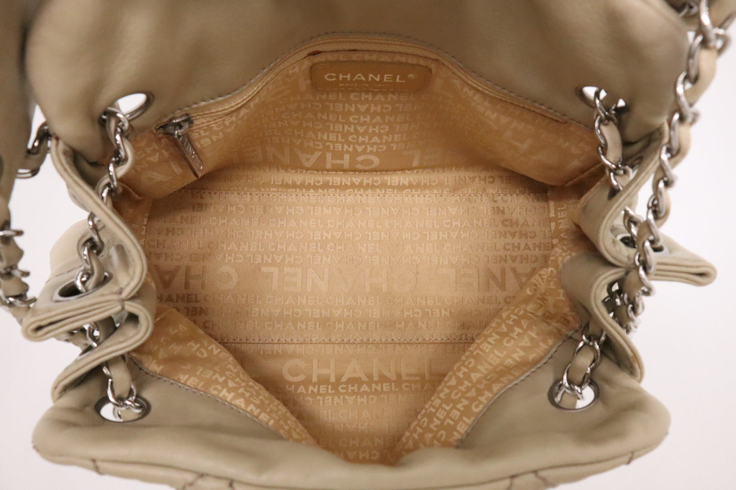 Chanel Shoulder Bag in Beige Leather