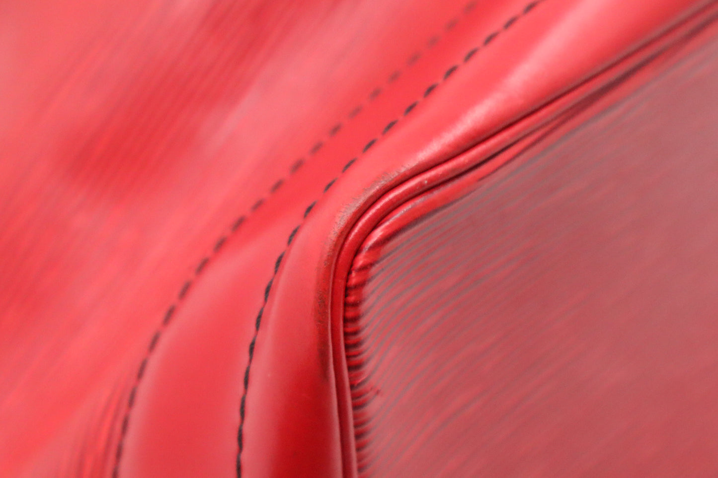 Louis Vuitton Noe in Red Epi Leather