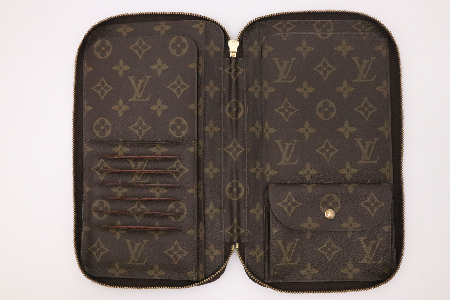 Louis Vuitton Posh Escapade Travel Wallet in Monogram Canvas