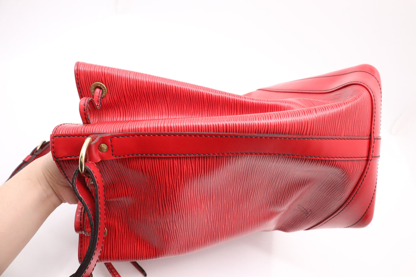 Louis Vuitton Noe in Red Epi Leather