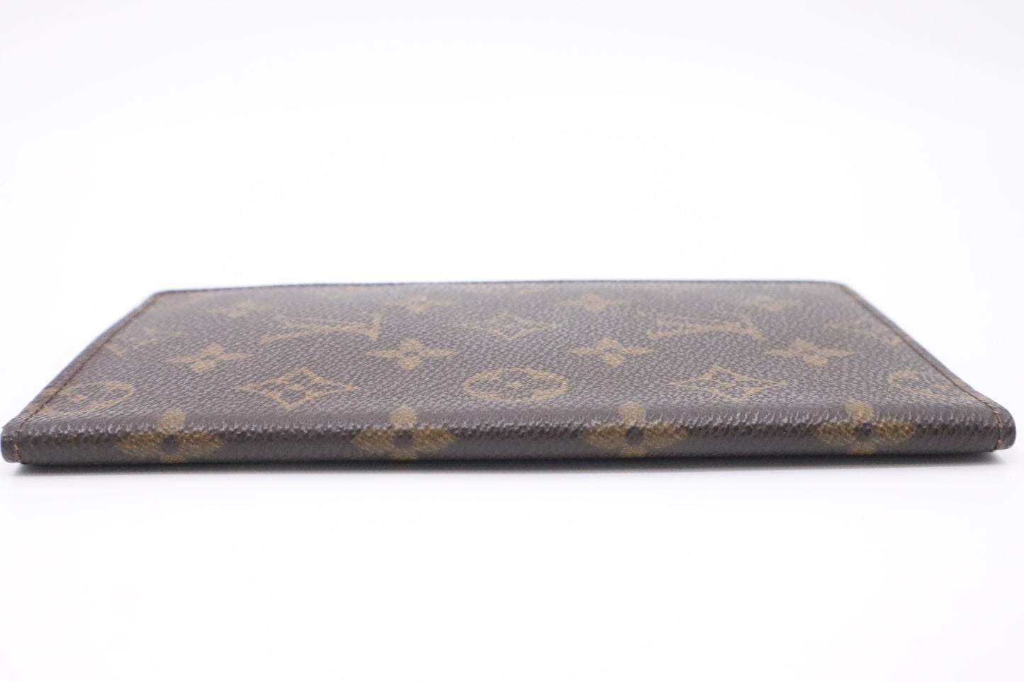 Louis Vuitton Passport and Credit Card Holder in Monogram Canvas