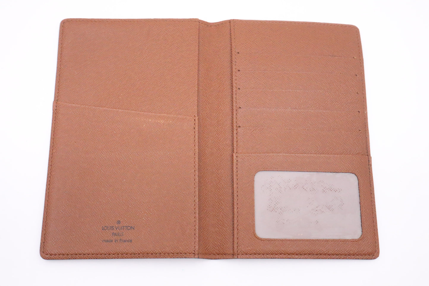 Louis Vuitton Passport and Credit Card Holder in Monogram Canvas