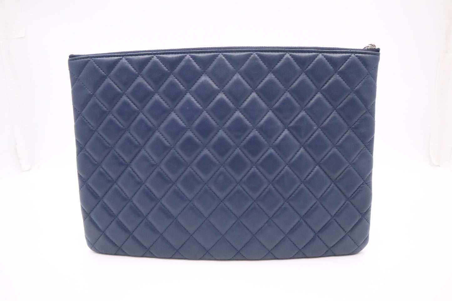 Chanel Clutch in Blue Matelassé Leather