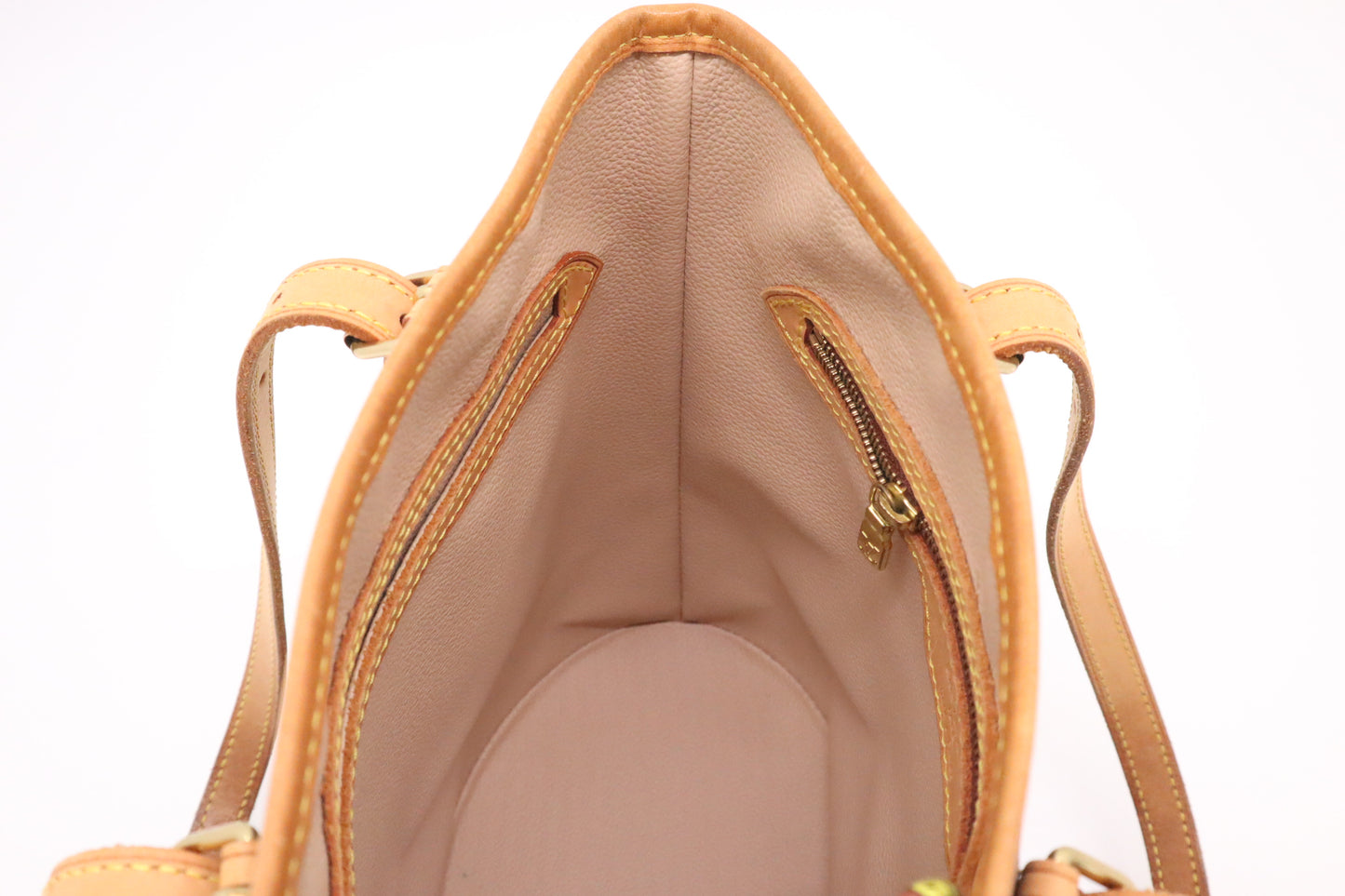 Louis Vuitton Bucket PM in Monogram Canvas