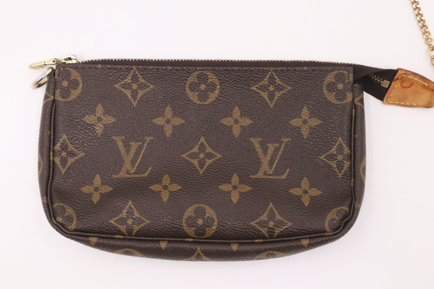 Louis Vuitton Bucket PM in Monogram Canvas