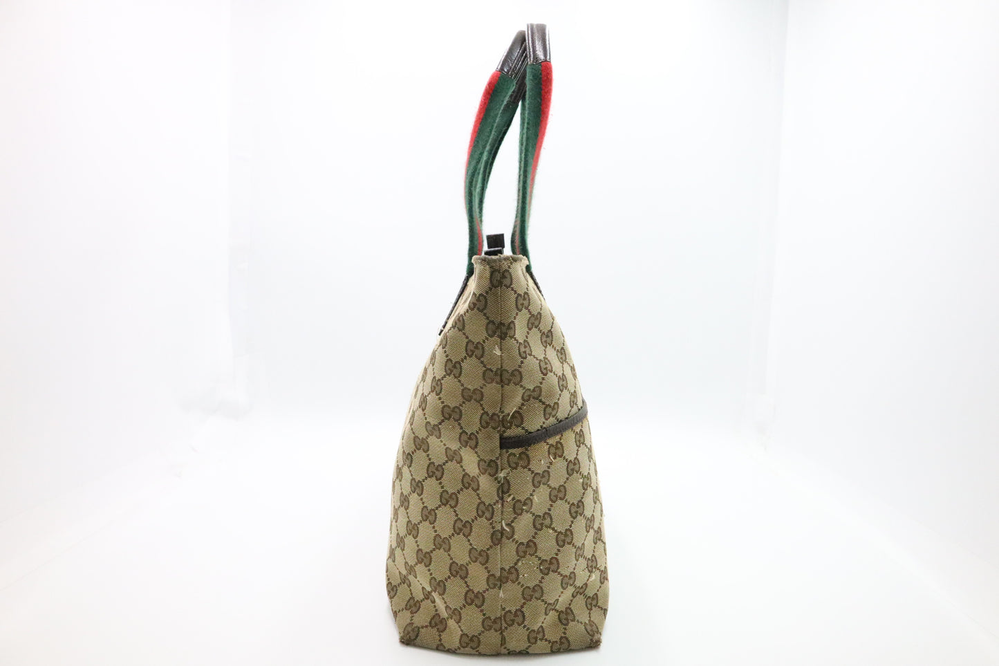 Gucci Sherry Tote Bag in GG Supreme Canvas