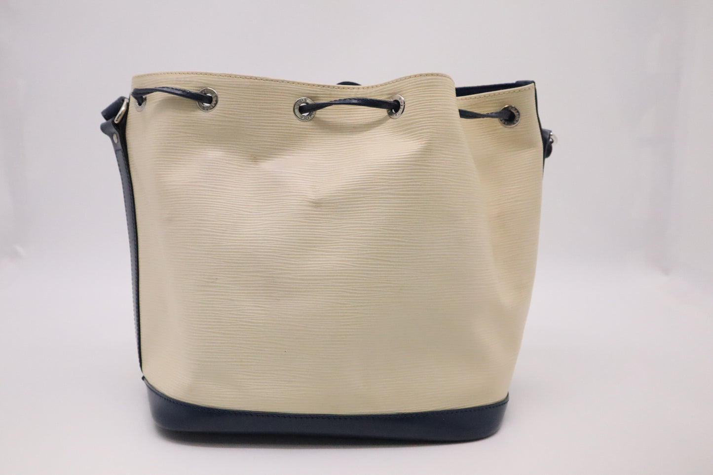 Louis Vuitton Petit Noe in Cream Epi Leather