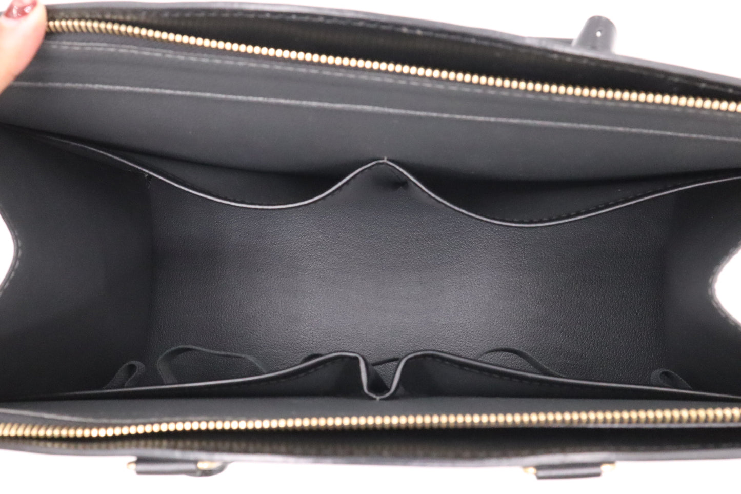 Louis Vuitton Riviera in Black Epi Leather