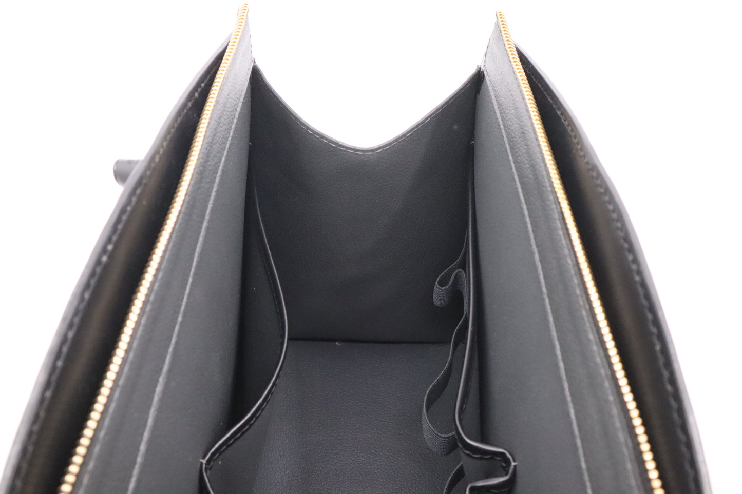Louis Vuitton Riviera in Black Epi Leather