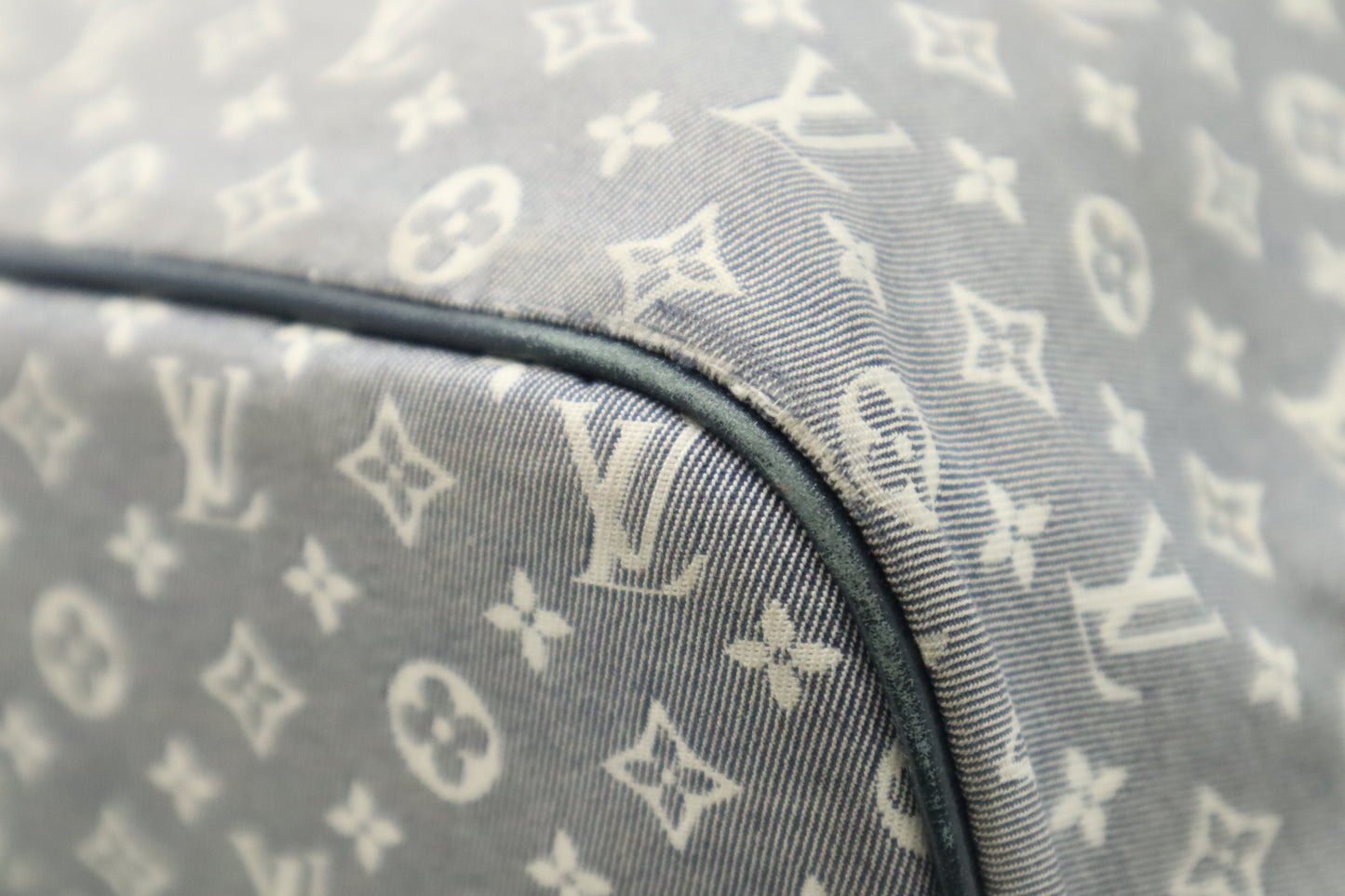 Louis Vuitton Neverfull MM in Encre Idylle Canvas