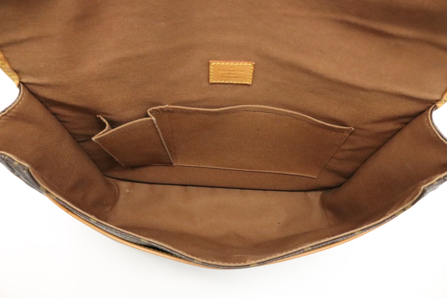 Louis Vuitton Bosphore GM Messenger Bag in Monogram Canvas