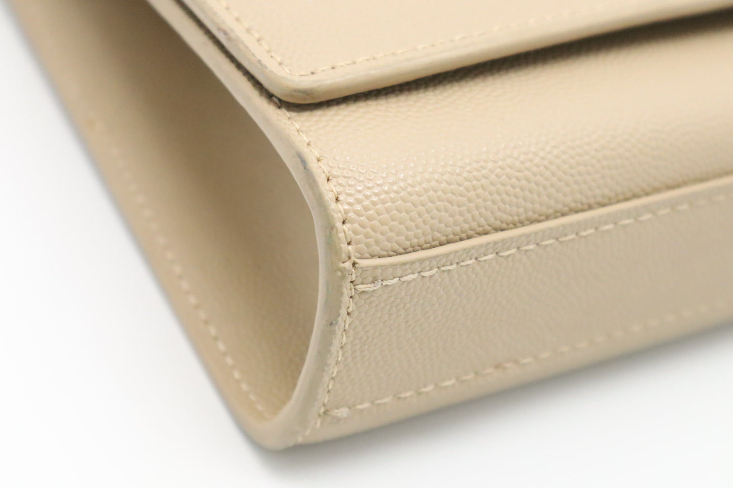 YSL Saint Laurent Medium Kate in Beige Grain de Poudre Leather