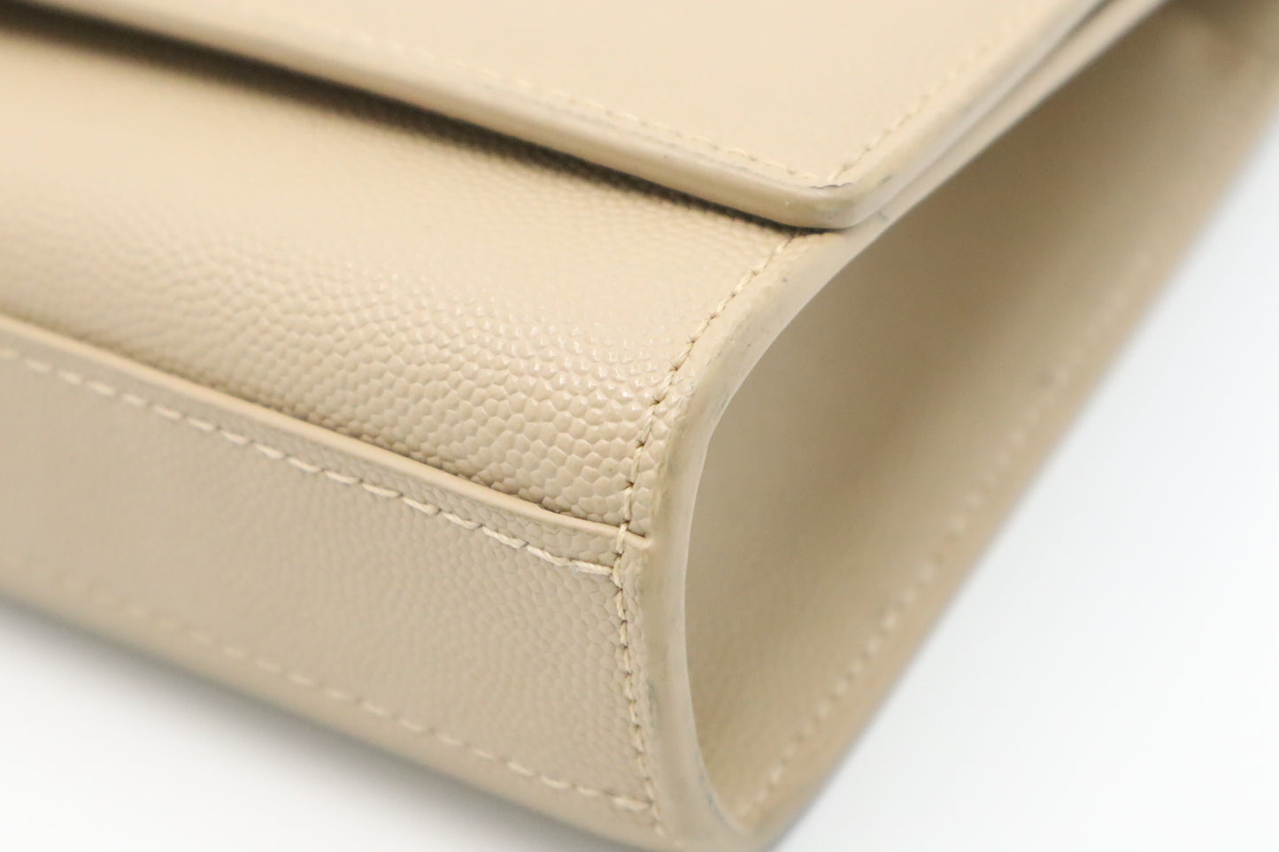 YSL Saint Laurent Medium Kate in Beige Grain de Poudre Leather